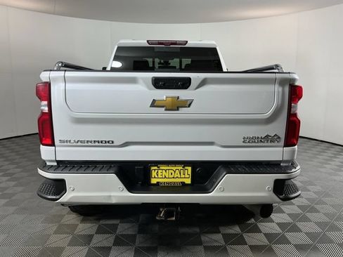 Used 2022 Chevrolet Silverado 3500 High Country w/ Z71 Off-Road Package AWD/4WD image 5