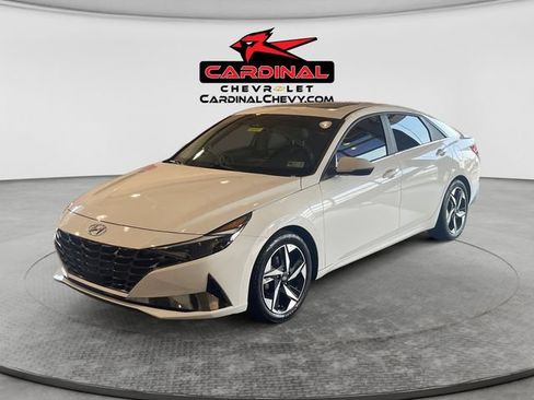 Used 2023 Hyundai Elantra Limited w/ Cargo Package FWD image 1