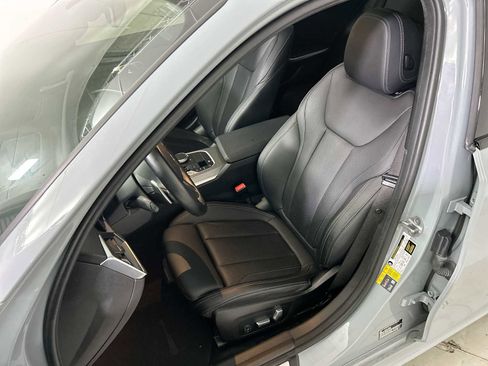 Used 2023 BMW 330e xDrive w/ M Sport Package image 13