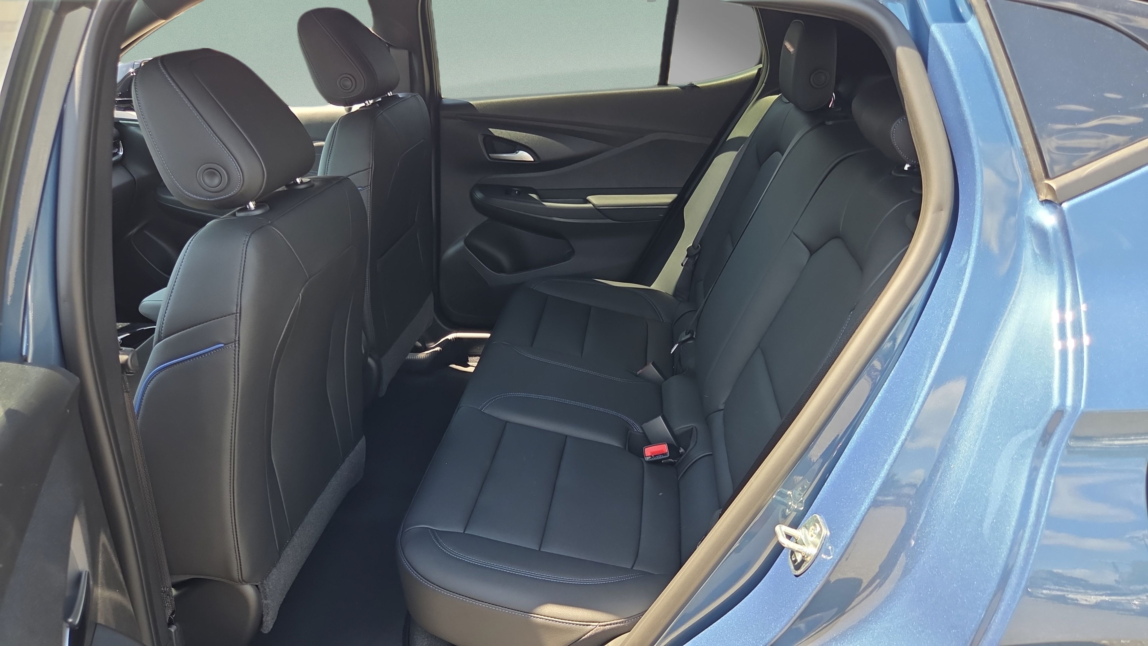 New 2026 Buick Envista Sport Touring w/ Convenience I Package FWD image 10