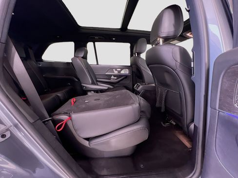 Used 2021 Mercedes-Benz GLS 450 4MATIC image 30