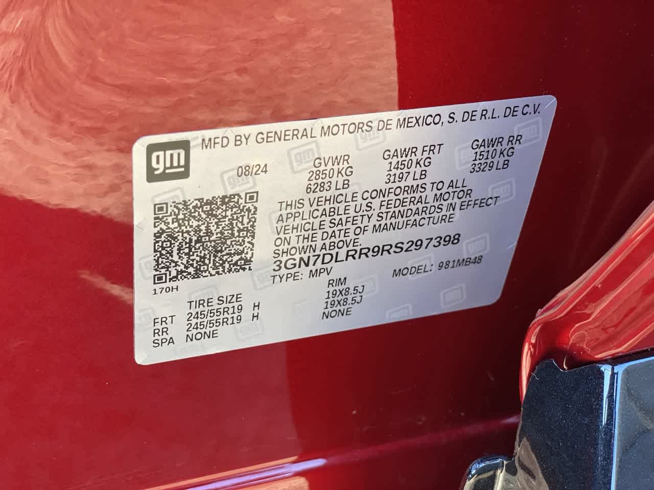 Used 2024 Chevrolet Equinox EV LT w/ LPO, Blackout Package AWD/4WD image 27