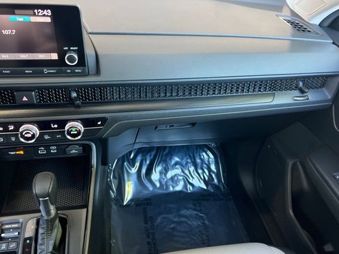 Used 2023 Honda CR-V EX image 29
