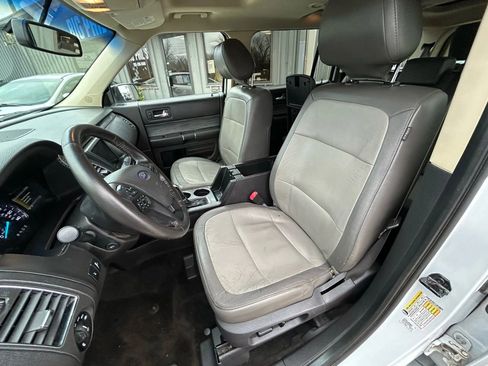 Used 2016 Ford Flex SEL w/ Equipment Group 202A image 9