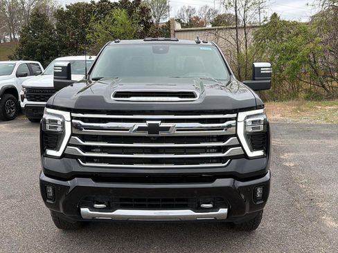 New 2026 Chevrolet Silverado 2500 High Country w/ High Country Premium Package AWD/4WD image 2