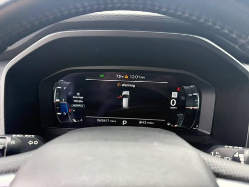 Used 2024 Mitsubishi Outlander SE Black Edition FWD image 22