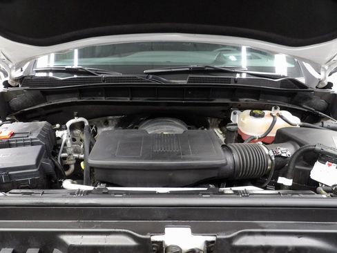 Used 2025 GMC Sierra 1500 AT4 w/ Technology Package image 29