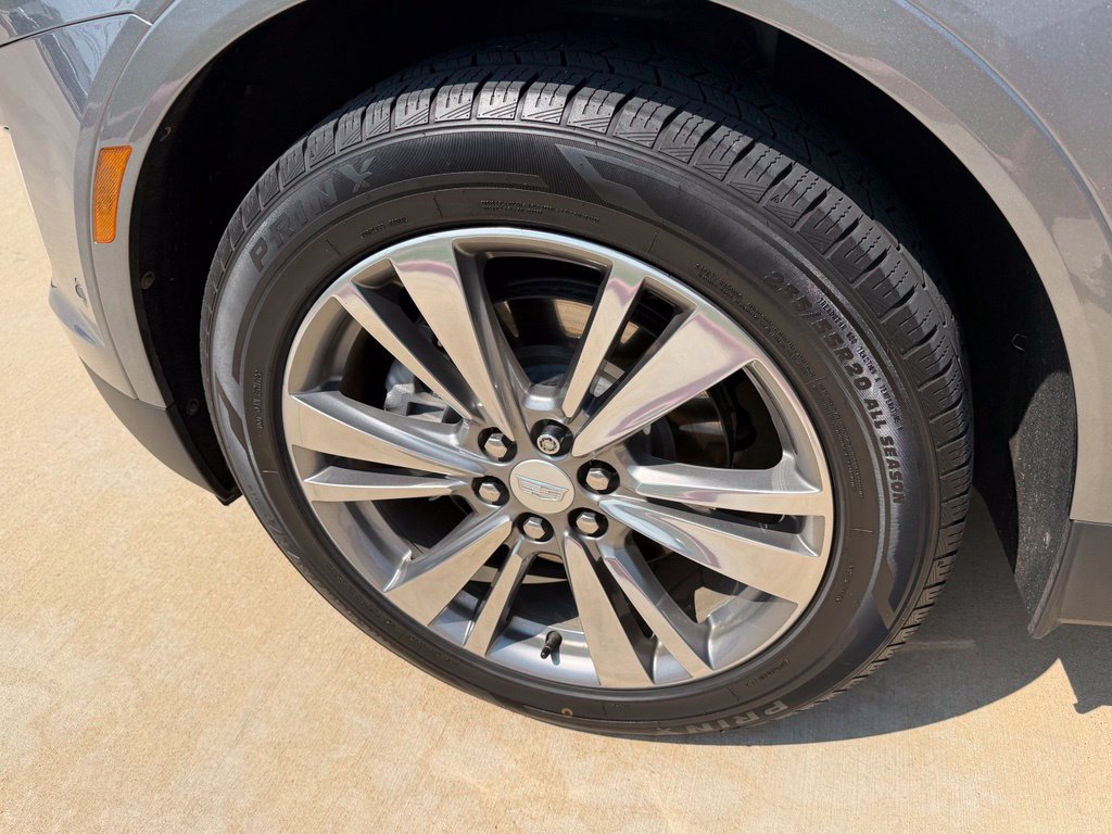 Used 2021 Cadillac XT5 Premium Luxury FWD image 9