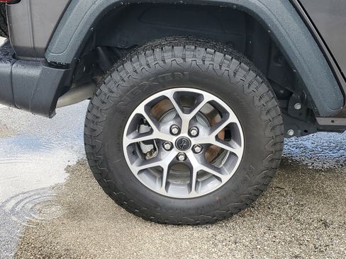 Used 2025 Jeep Wrangler Unlimited Sport AWD/4WD image 5