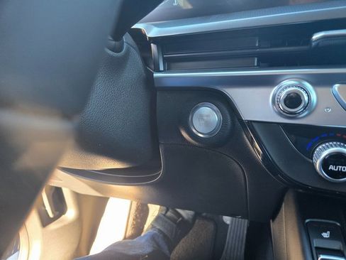 New 2025 Kia Telluride S image 18