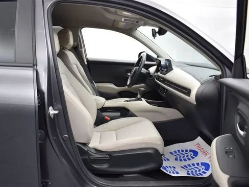 Used 2024 Honda HR-V LX image 17