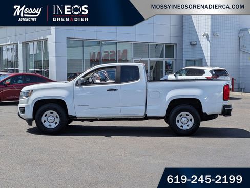 Used 2018 Chevrolet Colorado W/T w/ WT Convenience Package RWD image 4