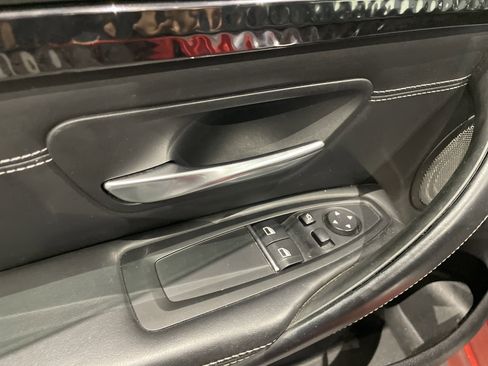 Used 2020 BMW M4 Coupe image 15