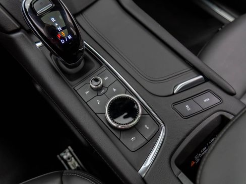 New 2025 Cadillac XT5 Premium Luxury image 26