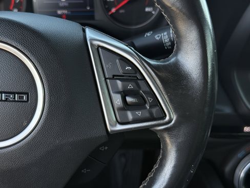 Used 2019 Chevrolet Camaro LT RWD image 18