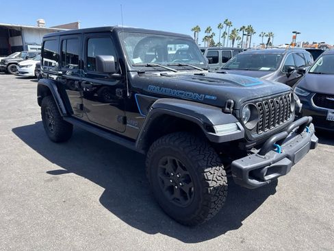 Used 2023 Jeep Wrangler Unlimited Rubicon 4xe AWD/4WD image 9