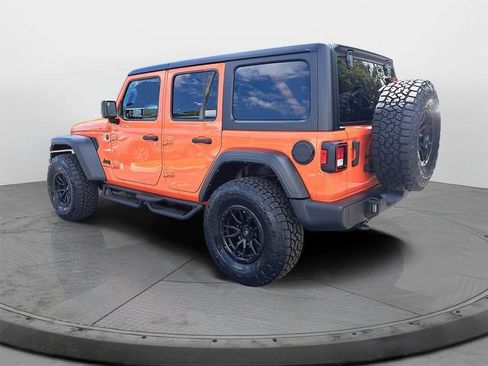 Used 2023 Jeep Wrangler Sport S image 4