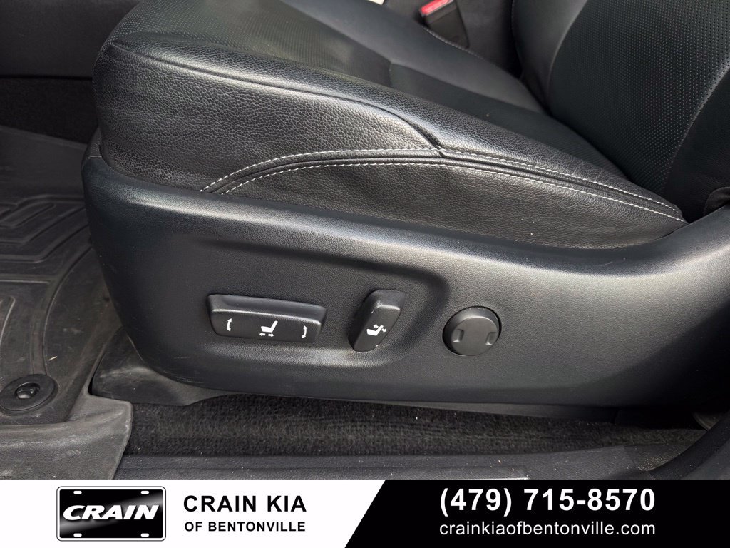 Used 2021 Toyota 4Runner Limited AWD/4WD image 11