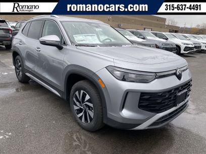 New 2025 Volkswagen Tiguan S