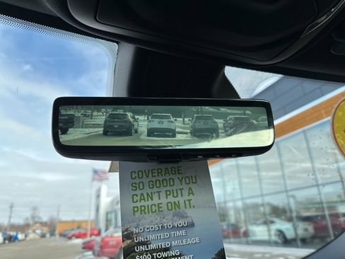 Used 2024 Jeep Grand Cherokee L Limited w/ Luxury Tech Group II image 36