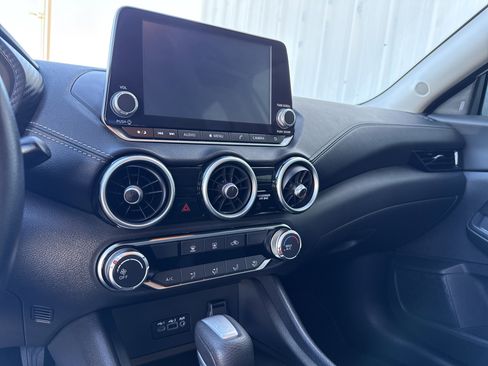 Used 2023 Nissan Sentra SV image 17