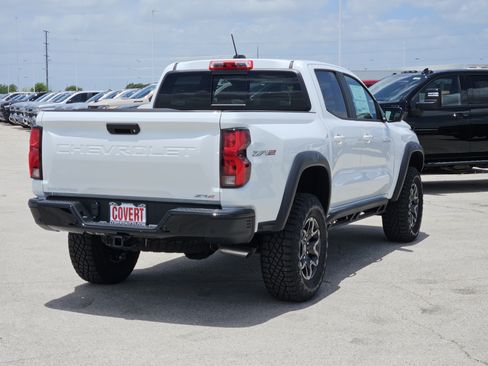 New 2026 Chevrolet Colorado ZR2 w/ Technology Package AWD/4WD image 3