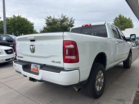 Used 2024 RAM 2500 Laramie AWD/4WD image 4