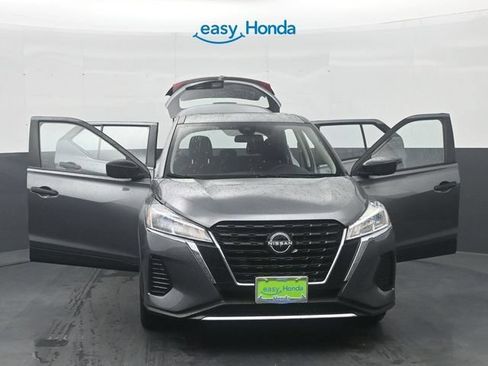 Used 2024 Nissan Kicks S FWD image 35