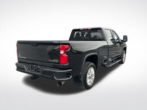 Used 2022 Chevrolet Silverado 2500 High Country AWD/4WD image 16