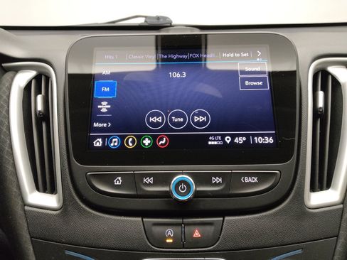 Used 2022 Chevrolet Malibu LT image 25