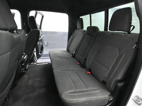 Used 2019 RAM 1500 Big Horn AWD/4WD image 39
