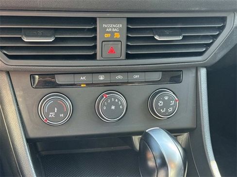 Certified 2021 Volkswagen Jetta S image 20