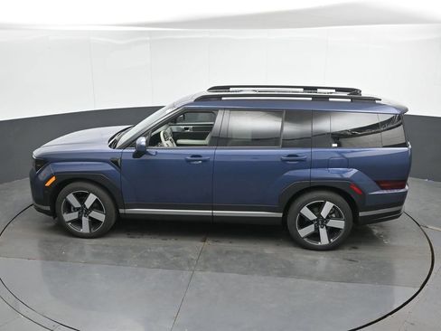 Used 2025 Hyundai Santa Fe Limited AWD/4WD image 37
