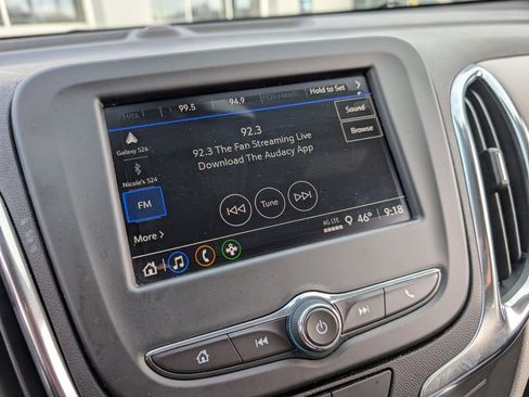 Used 2024 Chevrolet Equinox LS w/ LS Convenience Package image 22