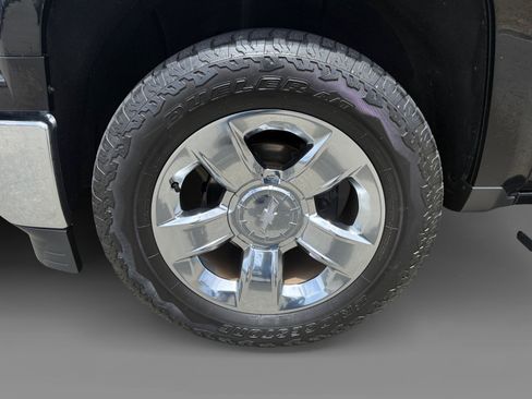 Used 2014 Chevrolet Silverado 1500 LTZ Z71 w/ LTZ Plus Package AWD/4WD image 9