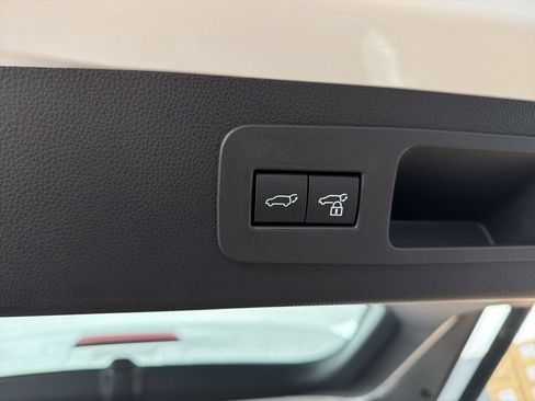 New 2026 Lexus LX 600 4WD w/ Luxury Package image 29