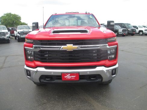 Used 2026 Chevrolet Silverado 3500 LT w/ All Star Edition AWD/4WD image 14