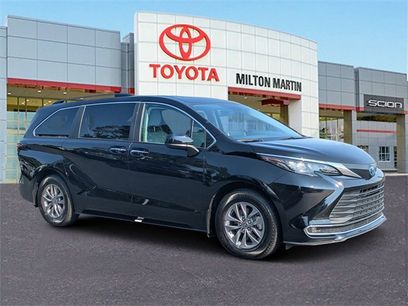 Certified 2024 Toyota Sienna XLE