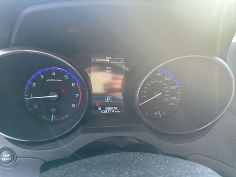 Used 2017 Subaru Legacy 2.5i Premium image 12