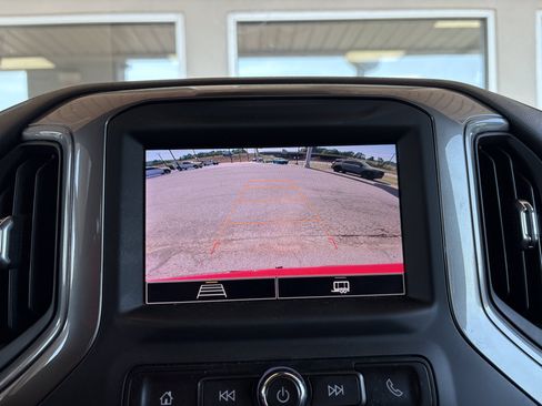 Used 2023 Chevrolet Silverado 1500 Custom AWD/4WD image 21