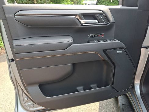 New 2026 GMC Sierra 1500 AT4 w/ AT4 Premium Package AWD/4WD image 9