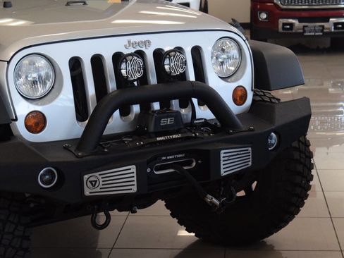 Used 2010 Jeep Wrangler Sport AWD/4WD image 5