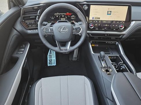 New 2026 Lexus TX 500h AWD image 11