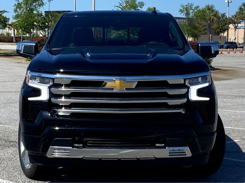 New 2025 Chevrolet Silverado 1500 High Country AWD/4WD image 2