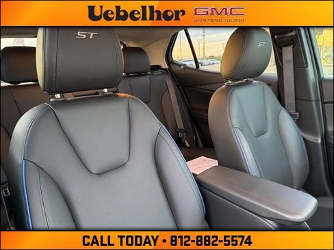 Used 2025 Buick Encore GX Sport Touring w/ Comfort Package image 4
