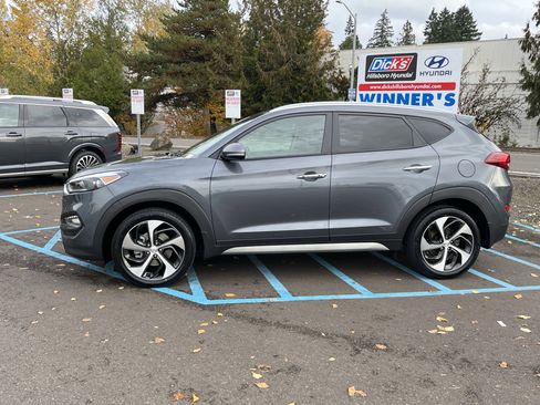 Used 2017 Hyundai Tucson Limited image 2