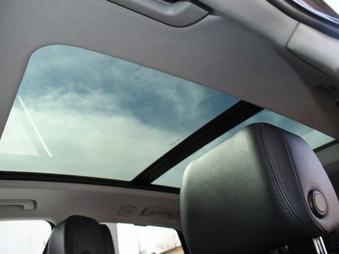 Used 2018 Audi Q5 2.0T Premium Plus w/ Premium Plus Package image 19