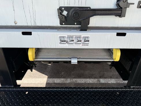 New 2025 GMC Savana 4500 w/ Power Convenience Package image 15