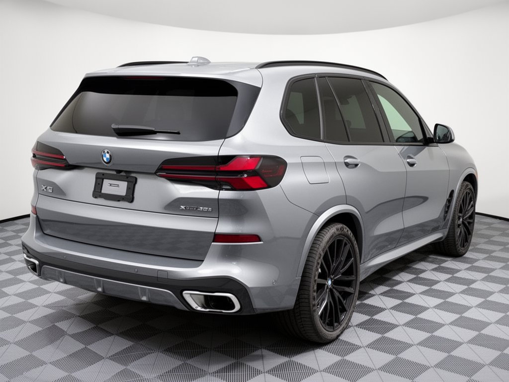 Used 2026 BMW X5 xDrive40i w/ M Sport Package AWD/4WD image 9