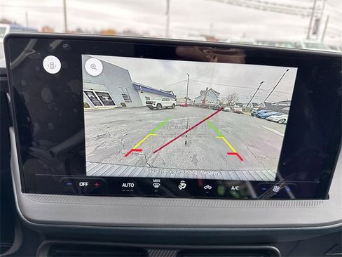 New 2025 Ford Maverick XL w/ Equipment Group 101A image 27